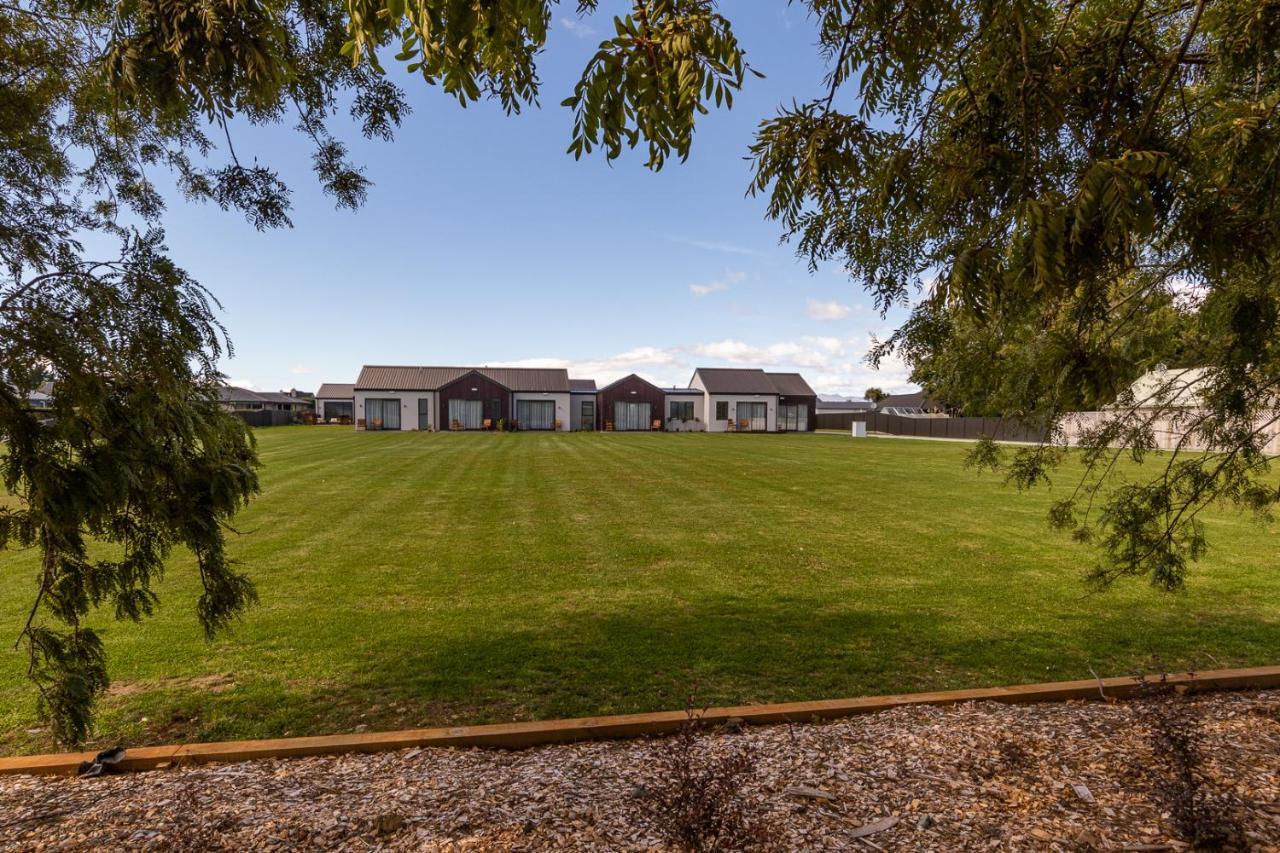 Motel Annies On Milford Te Anau Esterno foto