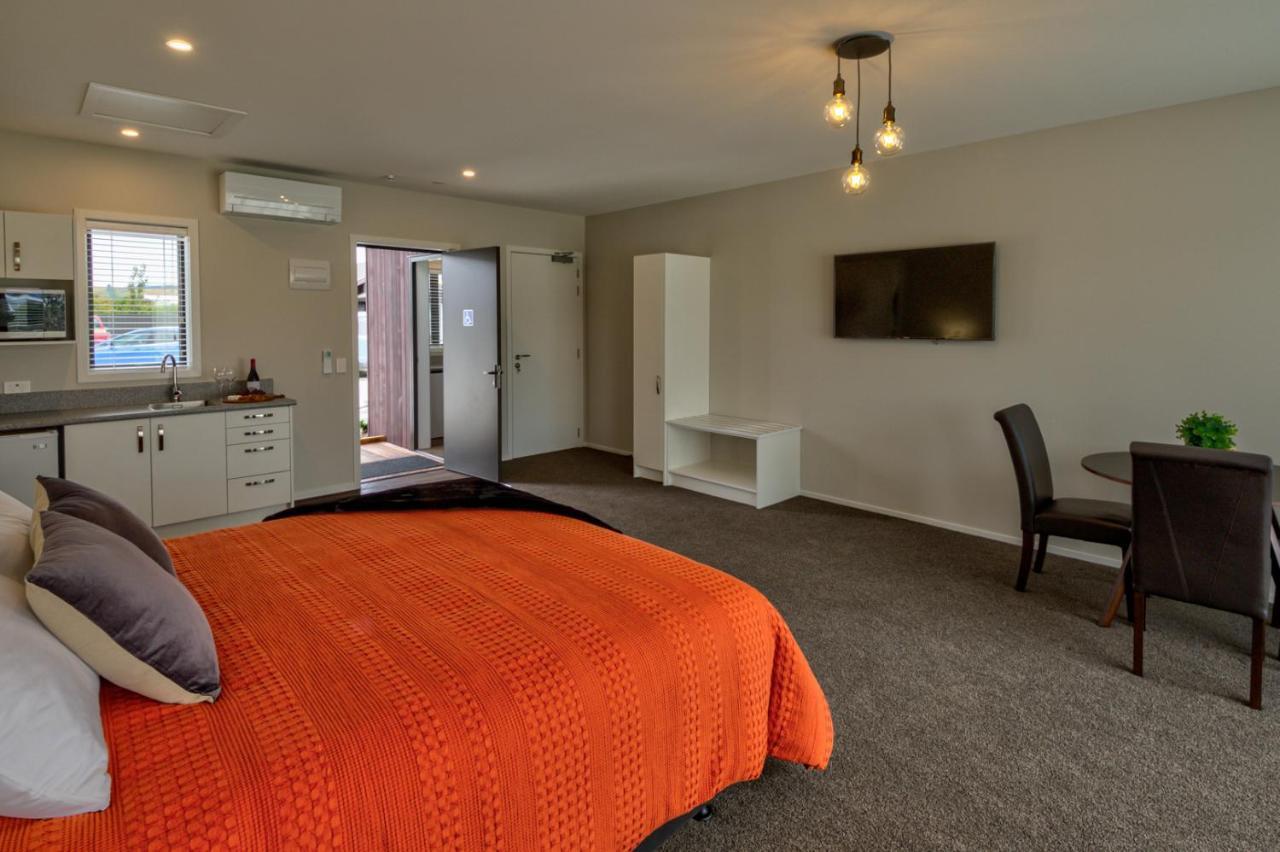 Motel Annies On Milford Te Anau Esterno foto