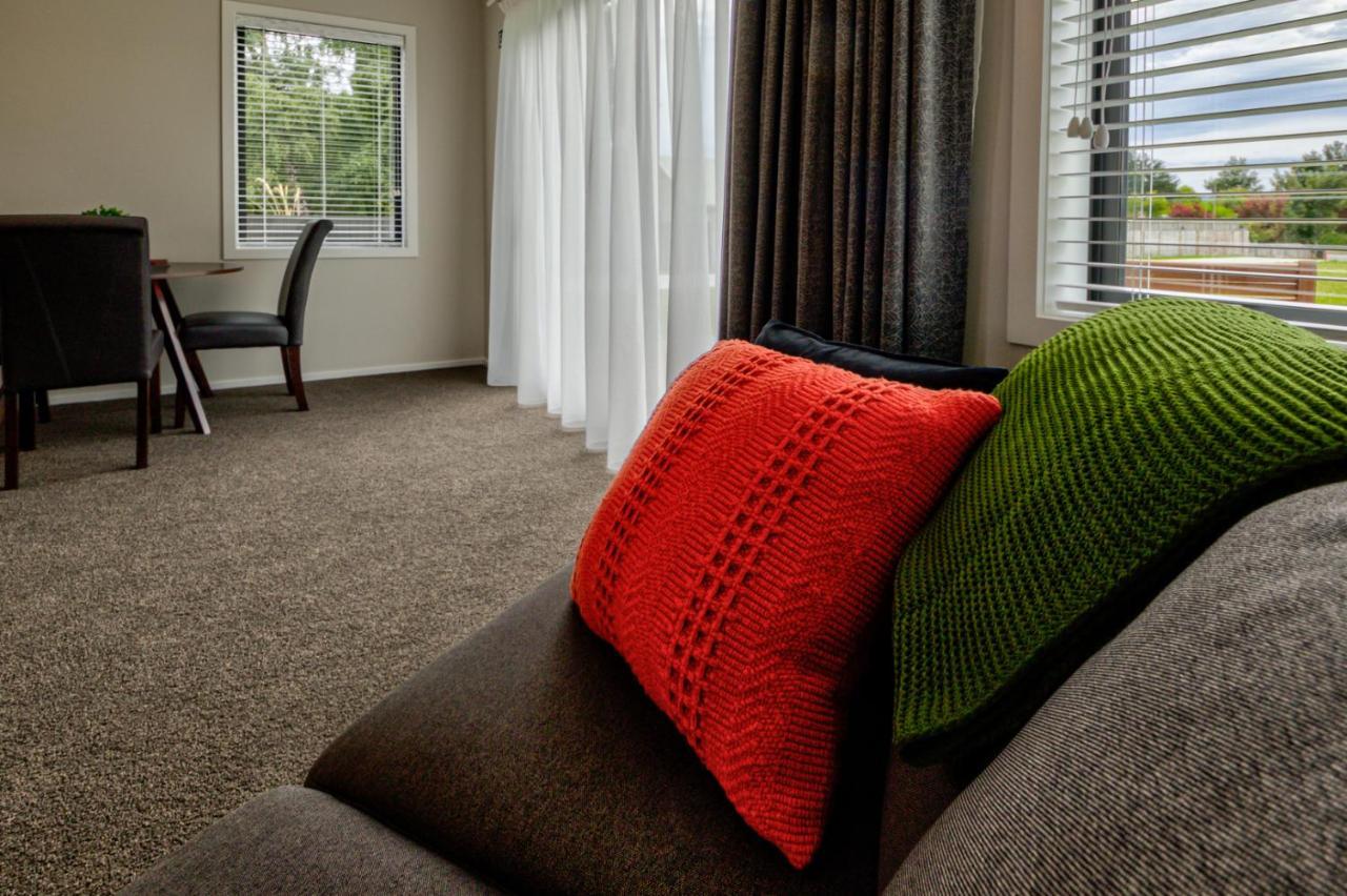 Motel Annies On Milford Te Anau Esterno foto