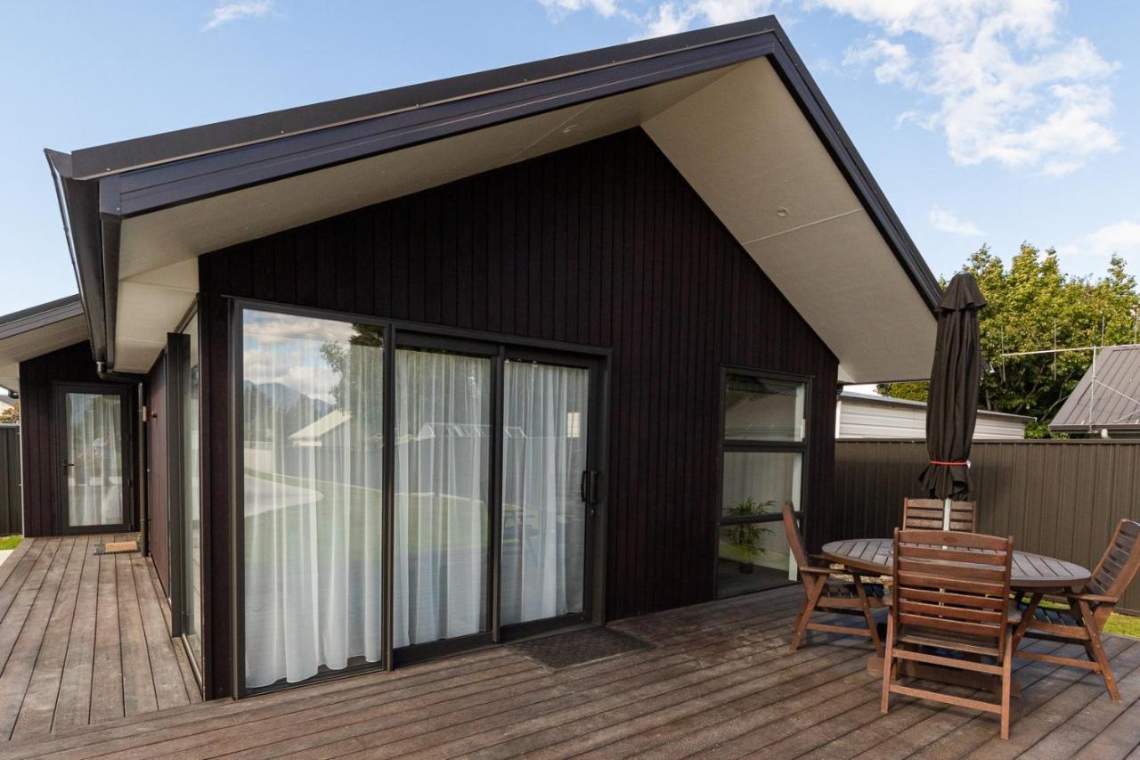 Motel Annies On Milford Te Anau Esterno foto