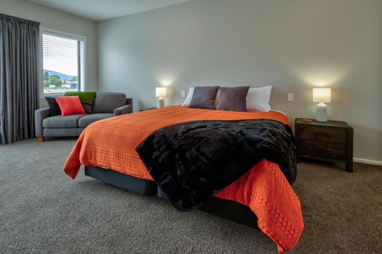 Motel Annies On Milford Te Anau Esterno foto